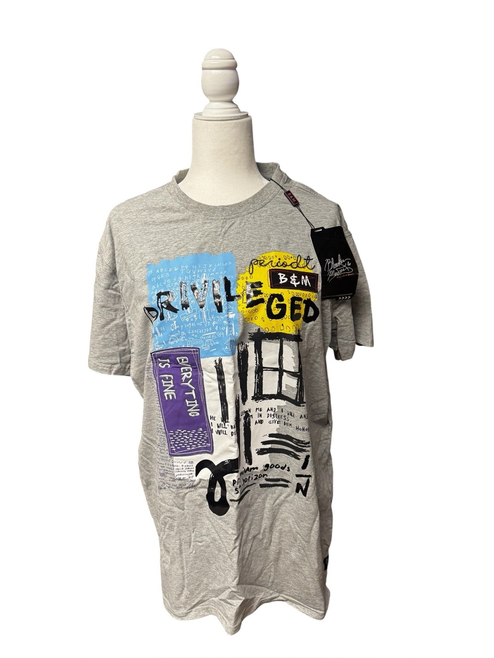 NWT Bleecker & Mercer Graphic T-Shirt Gray with Blue & Yellow Accents Mens XL